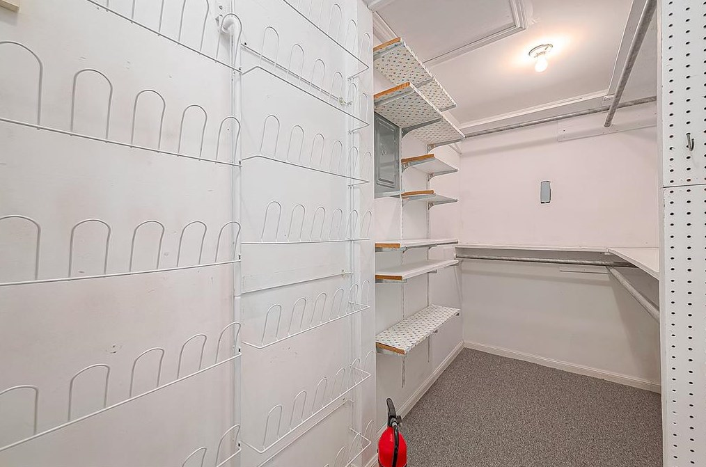 20518 Manette Dr, Katy TX  77450-2014 exterior