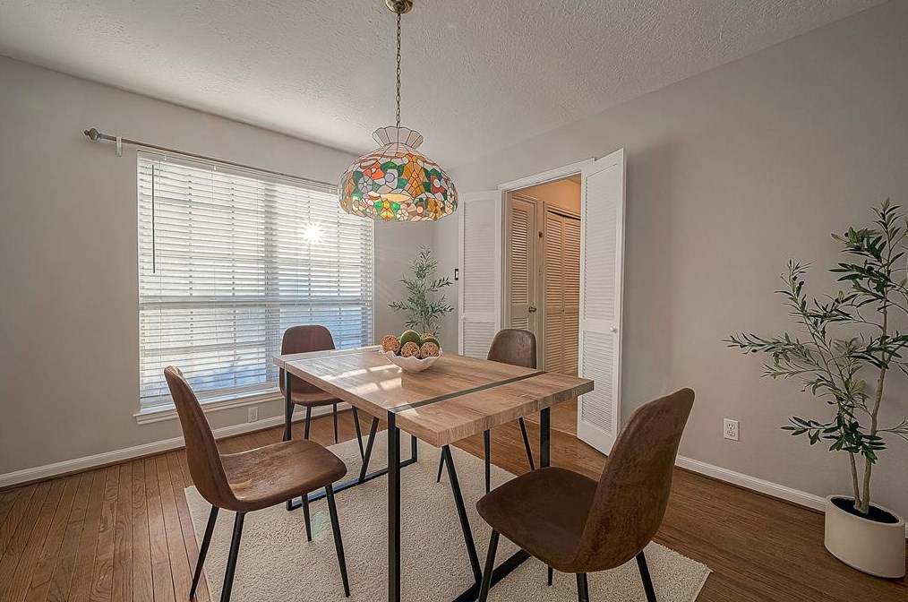 20518 Manette Dr, Katy TX  77450-2014 exterior