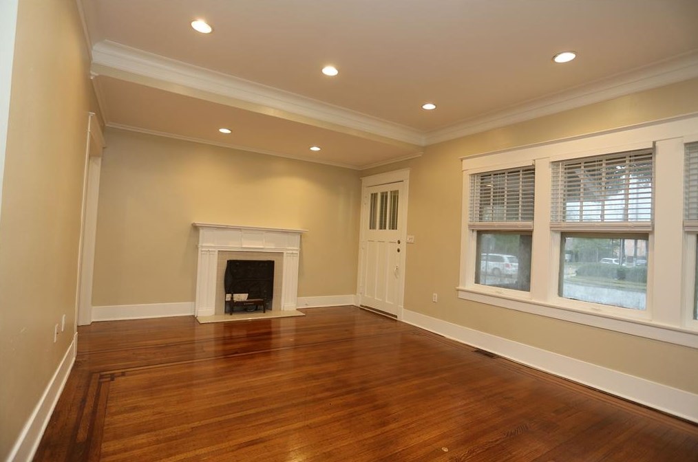 614 Alabama St, Houston TX  77006-5004 exterior