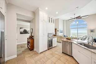 500 Seawall Blvd, Galveston, TX 77550 - Photo 13