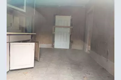 1407 Madam Queen Street, Marshall, TX 75670 - Photo 9