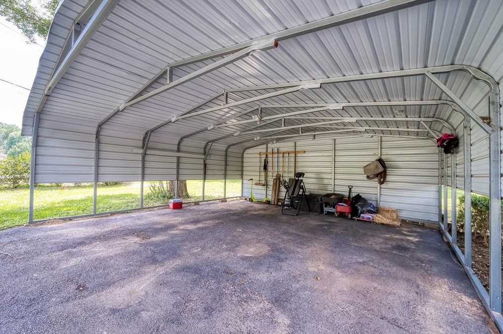 11663 Willis Waukegan Rd, Conroe TX  77303-4437 exterior