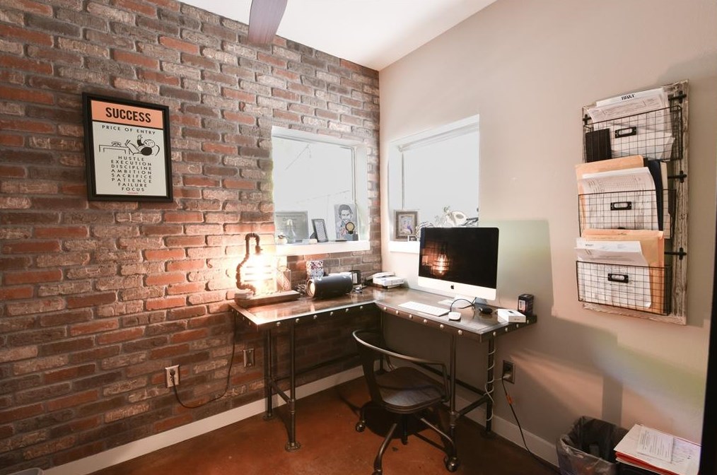 632 Lester St, Houston TX  77007-5223 exterior