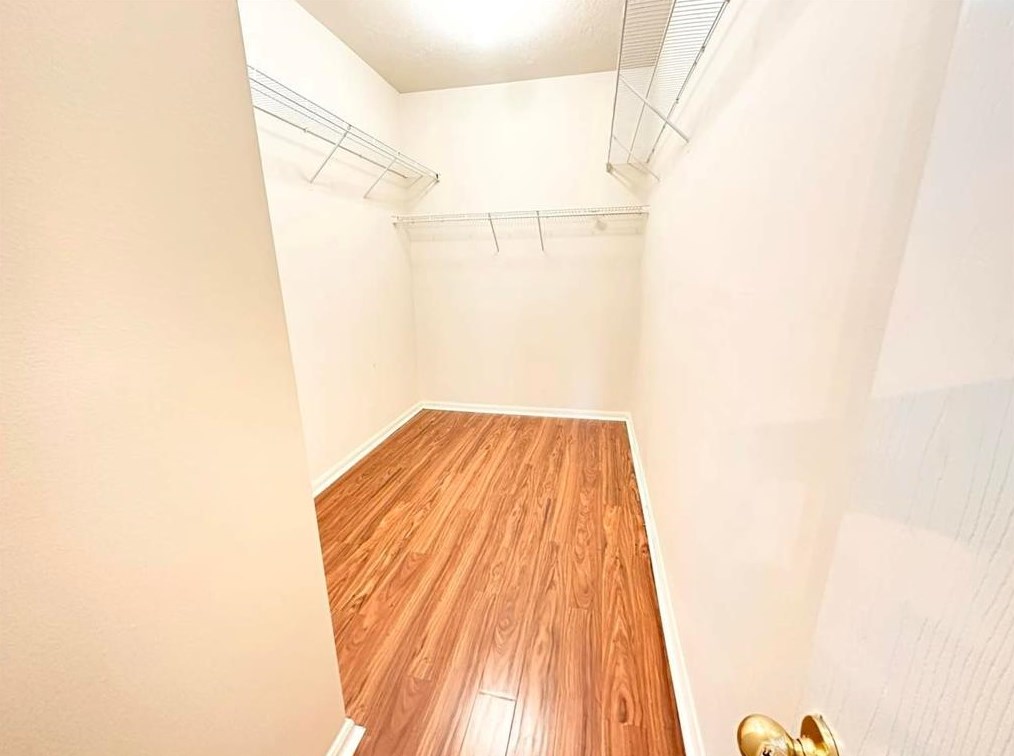 9026 Durham Manor Ln, Houston TX  77075-4848 exterior