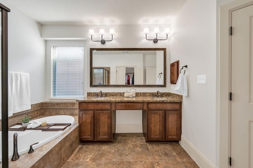 135 Arbor Cp Cir, Spring TX 77389-5319 exterior