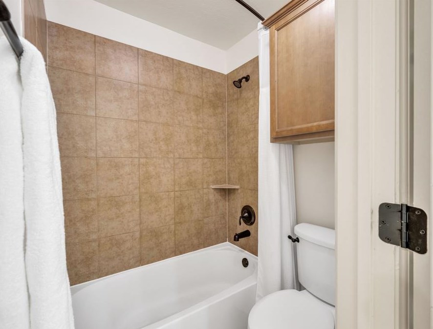 135 Arbor Cp Cir, Spring TX 77389-5319 exterior