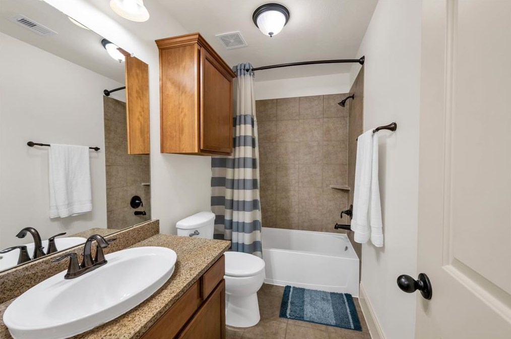 135 Arbor Cp Cir, Spring TX 77389-5319 exterior