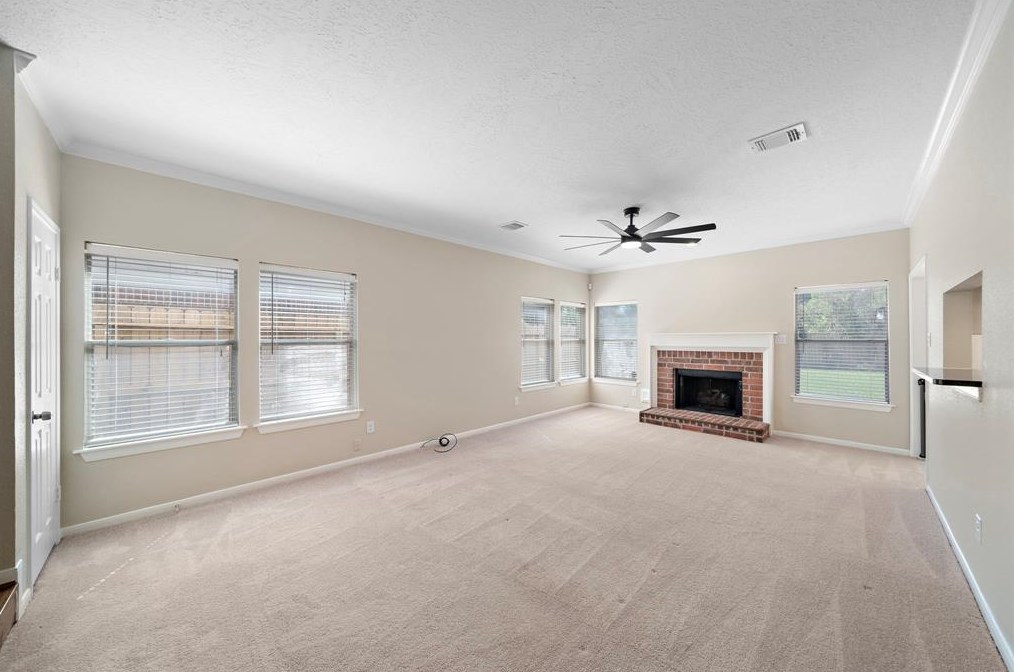 14622 Oak Chase Dr, Houston TX  77062-2212 exterior