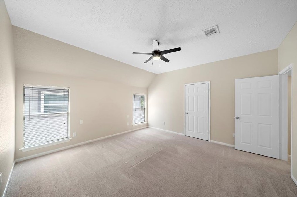 14622 Oak Chase Dr, Houston TX  77062-2212 exterior