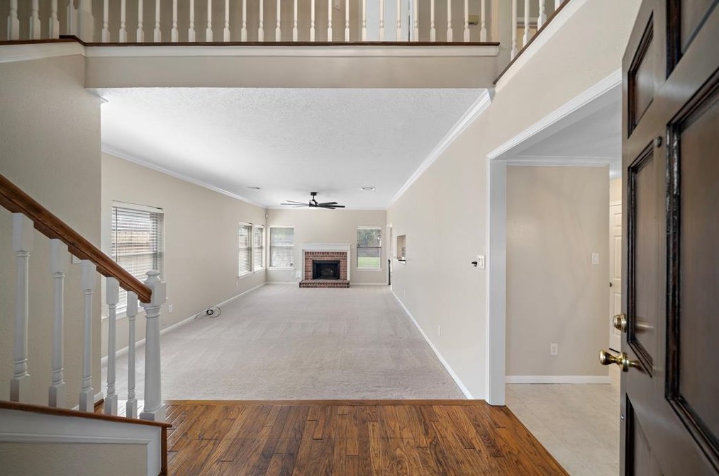 14622 Oak Chase Dr, Houston TX  77062-2213 exterior