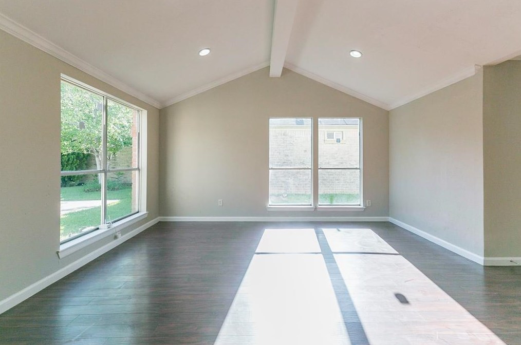 13306 Robinglen Dr, Houston TX  77083-3514 exterior