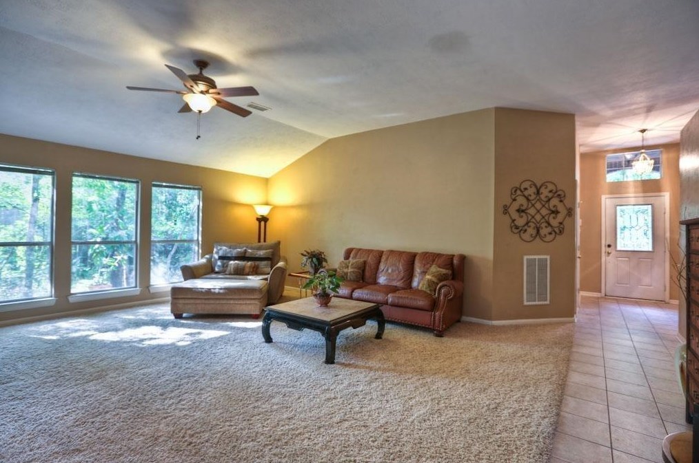 2 Tranquil Glade Pl, Spring TX  77381-4710 exterior