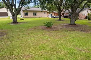 3911 N Elm Rd, Santa Fe, TX 77517 - Photo 43