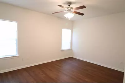 322 7th Avenue N, Texas City, TX 77590 - Photo 15