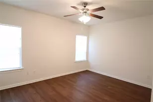 322 7th Ave N, Texas City, TX 77590 - Photo 15