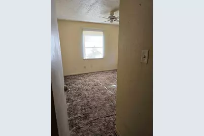 5655 Winding Creek Way, Houston, TX 77017 - Photo 13