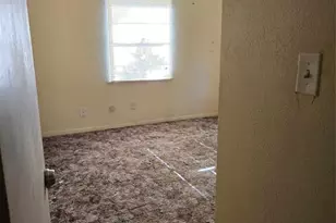 5655 Winding Creek Way, Houston, TX 77017 - Photo 13