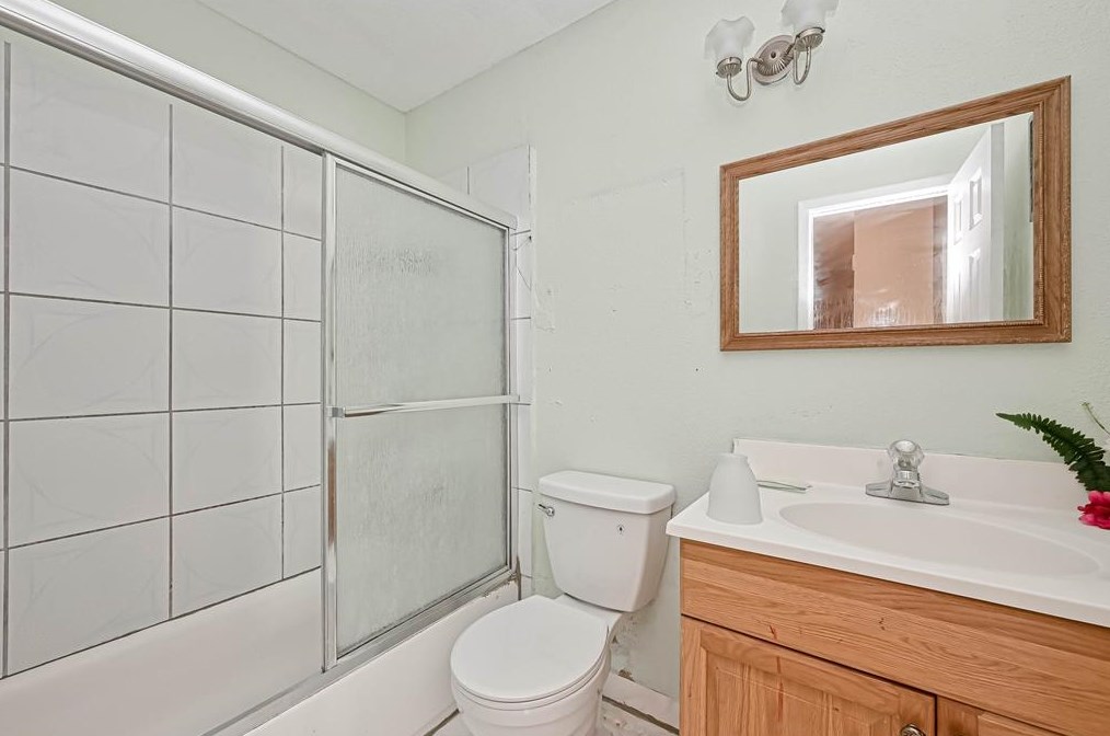 5154 Markwood Ln, Houston TX  77053-3327 exterior