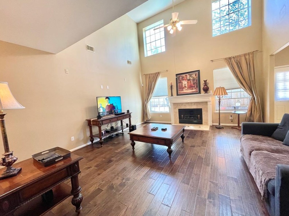 4206 Cantrell Ct, Sugar Land TX  77479-5156 exterior