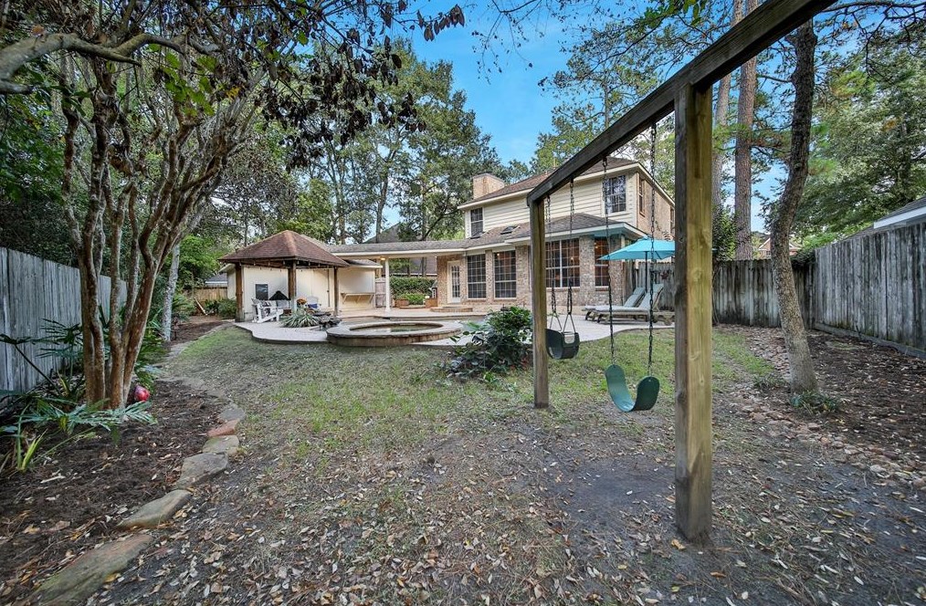 23 Townsend Pl, Spring TX 77382-1015 exterior