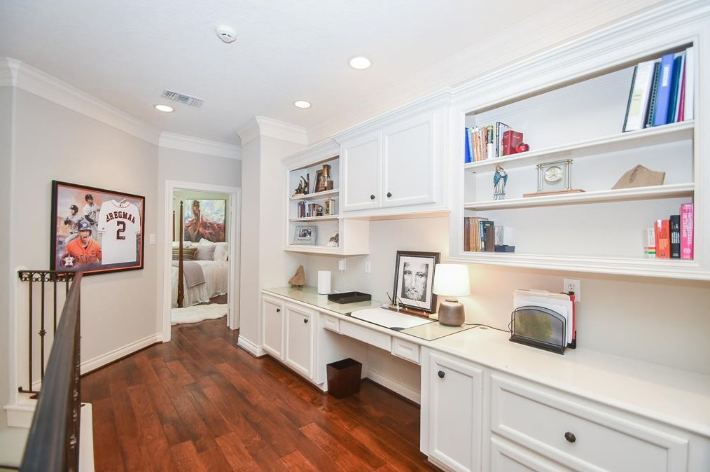 26 Wilmington Ct, Sugar Land TX  77479-5665 exterior