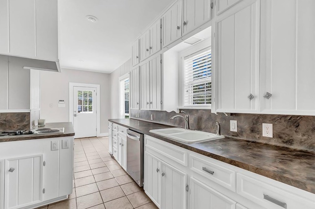 234 El Dorado Dr, Livingston TX  77351-0541 exterior