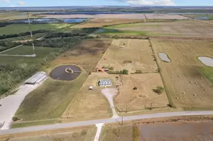 6503 County Rd 208, Danbury, TX 77534 - Photo 3