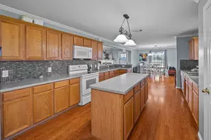 6503 County Rd 208, Danbury, TX 77534 - Photo 11