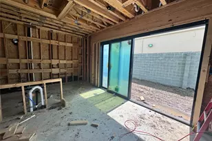 634 Winding Oaks, Stafford, TX 77477 - Photo 3