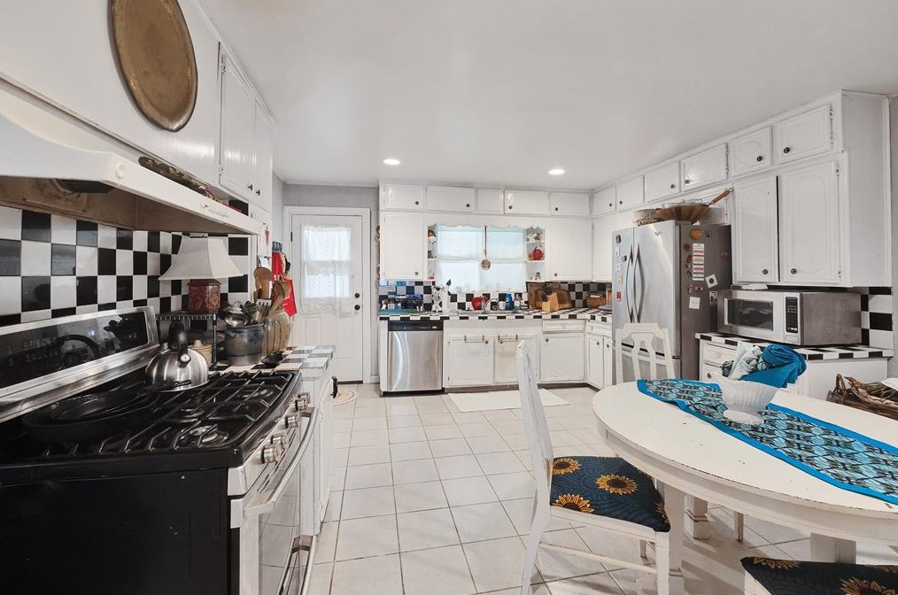 4306 Fernwood Dr, Houston TX  77021-1641 exterior