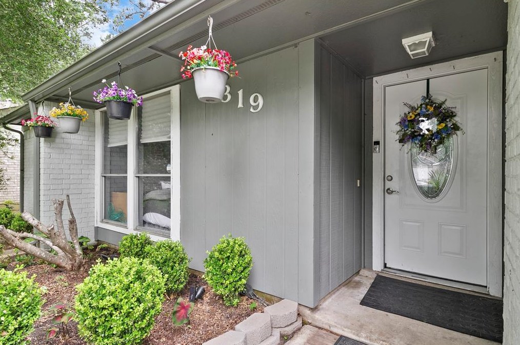 3319 Beaver Glen Dr, Humble TX  77339-4606 exterior