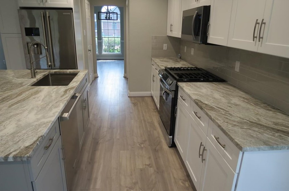 16303 Doverton Ln, Tomball TX  77377-8498 exterior