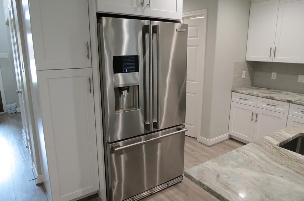 16303 Doverton Ln, Tomball TX  77377-8498 exterior