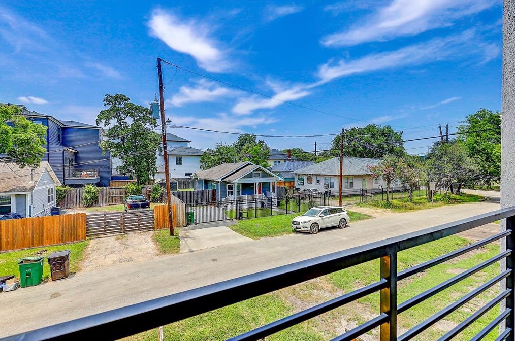 309 Ennis St, Houston TX  77003-4614 exterior