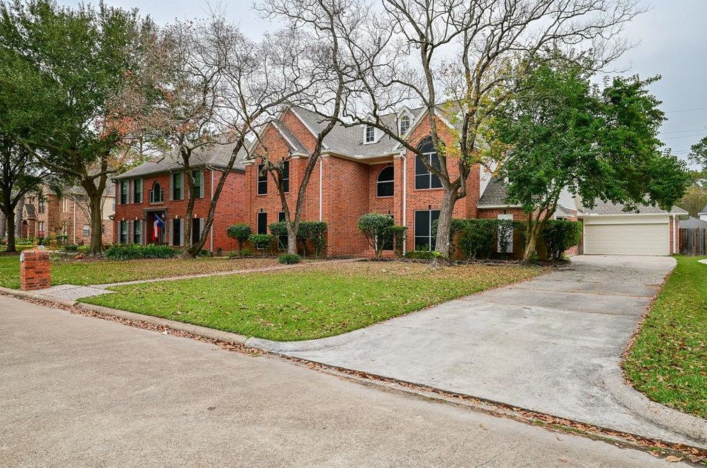17910 Moss Point Dr, Spring TX  77379-7835 exterior