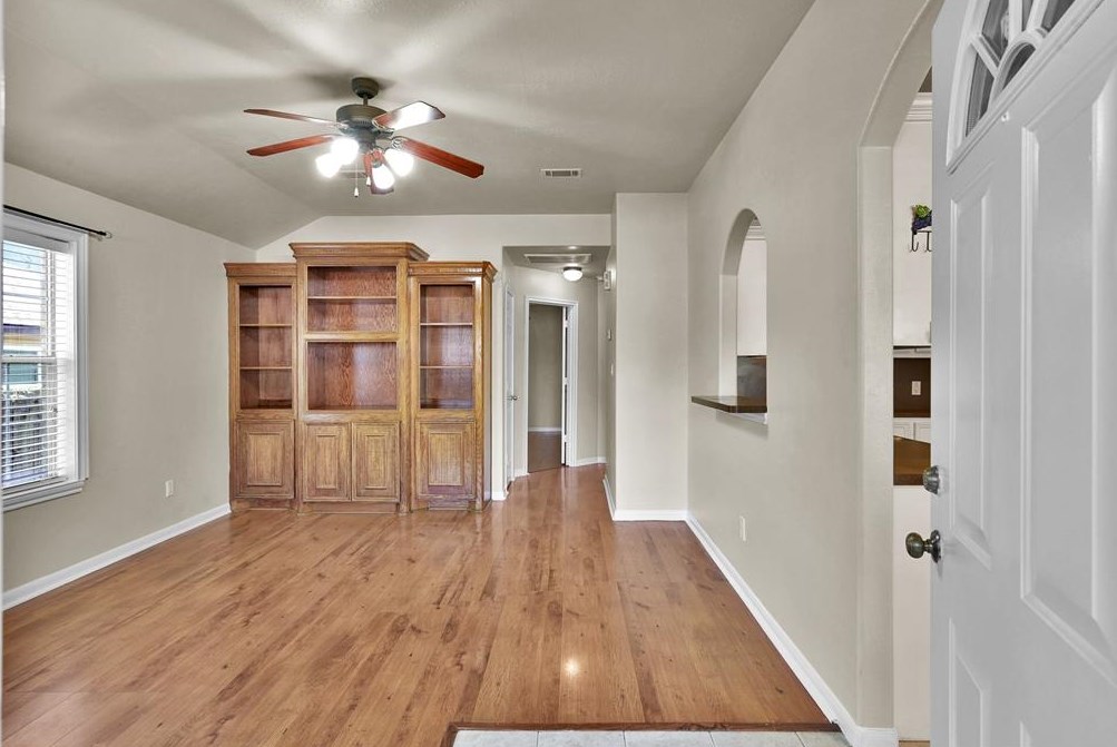 244 Longview St, Conroe TX  77301-4092 exterior