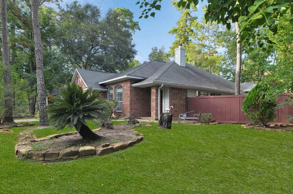22 Cypress Bayou Ct, Spring TX  77382-1063 exterior