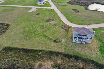 3827 Curlew Drive, Galveston, TX 77554 - Photo 7