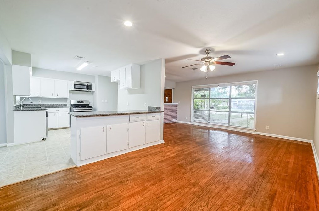 6203 Westover St, Houston TX  77087-6545 exterior