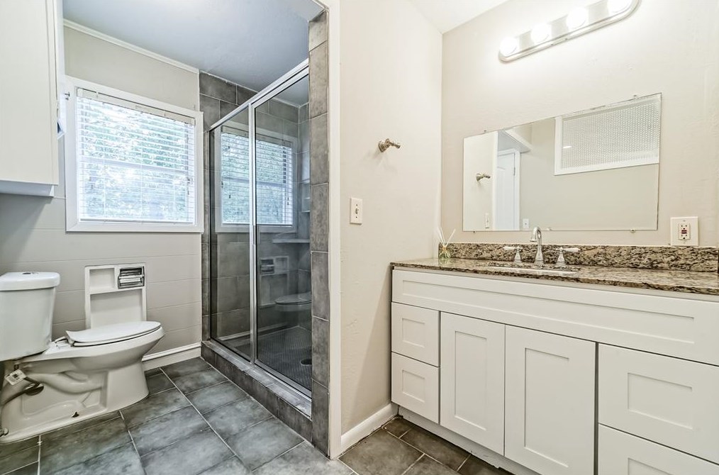 6203 Westover St, Houston TX  77087-6545 exterior