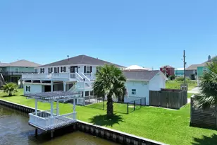 2583 Breaker Dr, Crystal Beach, TX 77650 - Photo 45