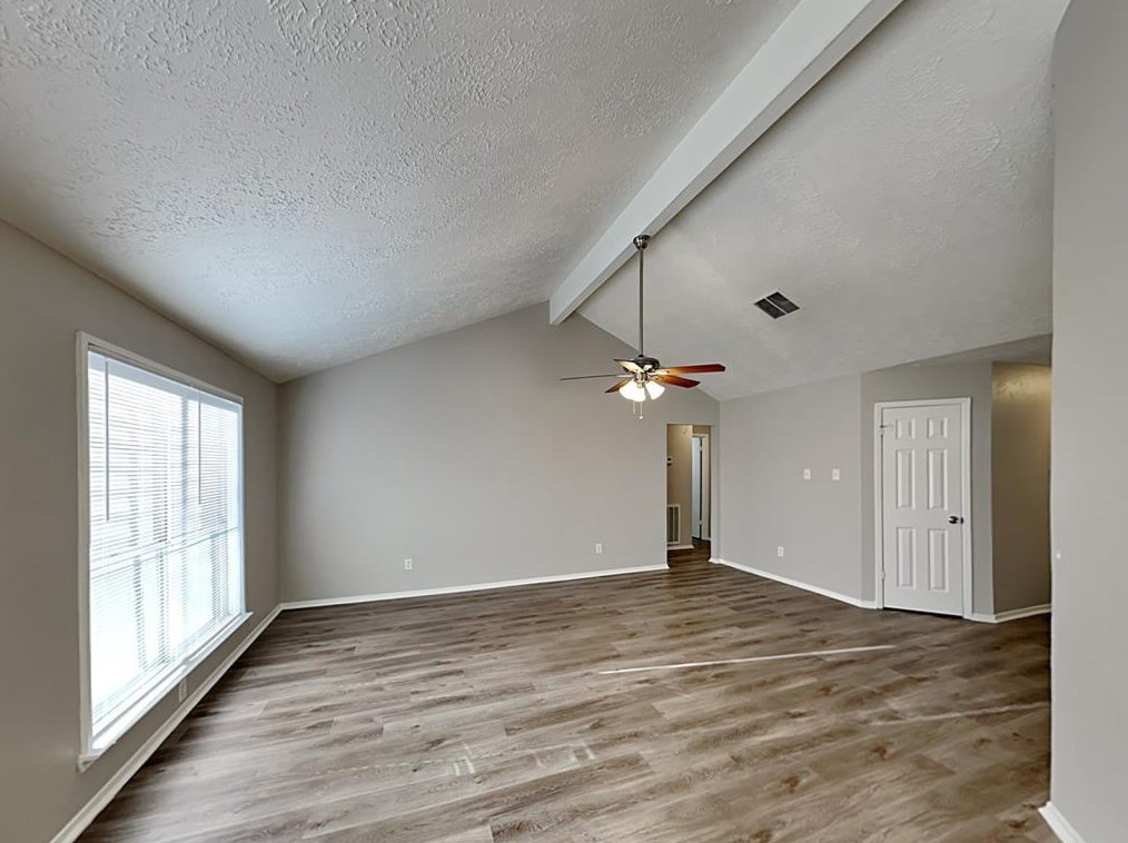 7822 Breda Dr, Baytown TX  77521-8541 exterior