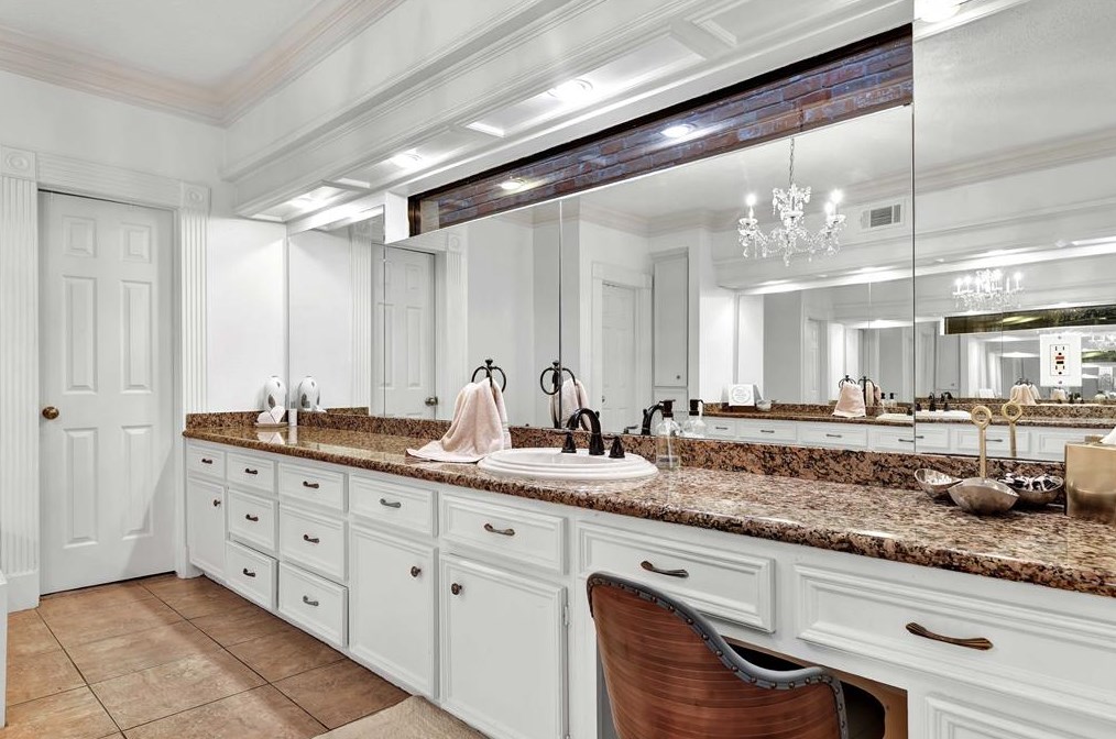 7607 Naremore Dr, Spring TX 77379-4663 exterior