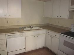 5321 Pinewilde Dr, Houston TX  77066-2814 exterior