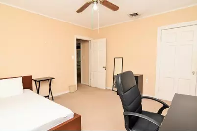 1961 Dryden Road Road, Houston, TX 77030 - Photo 31