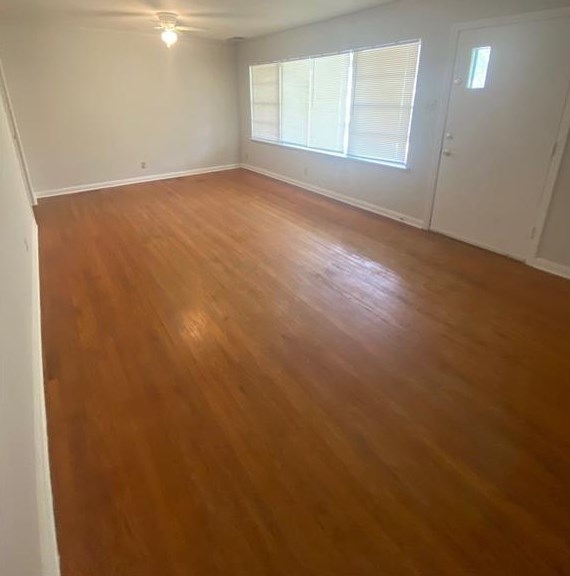 2111 Wakefield Dr, Houston TX  77018-5032 exterior