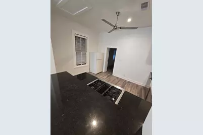 1619 Avenue M, Galveston, TX 77550 - Photo 13