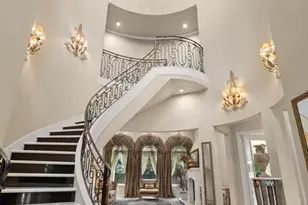 16 Grand Manor, Sugar Land, TX 77479 - Photo 3