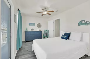 123 Howard Ave, Surfside Beach, TX 77541 - Photo 21