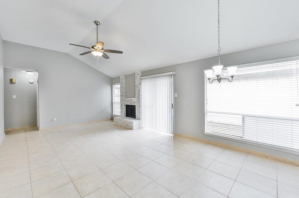 11111 Wheatridge Dr, Houston TX  77064-4548 exterior